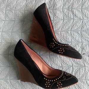 Betsey Johnson Arriel Suede Wedges